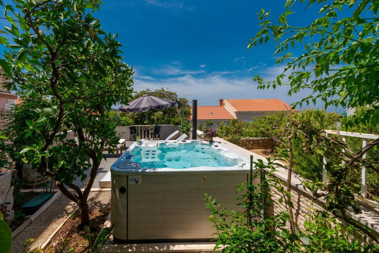 Apartment "Kamelia"קאבטאט מראה חיצוני תמונה