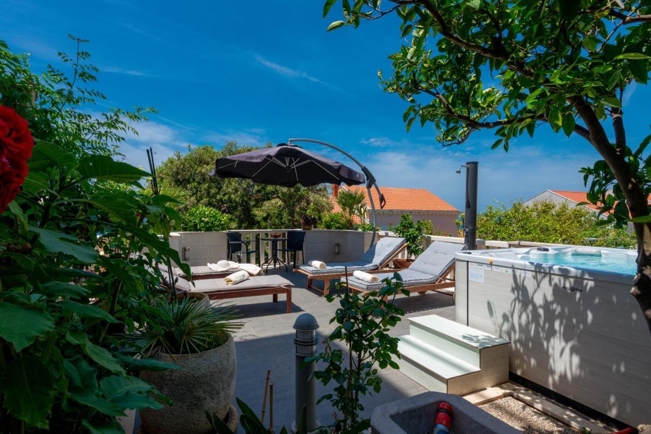 Apartment "Kamelia"קאבטאט מראה חיצוני תמונה